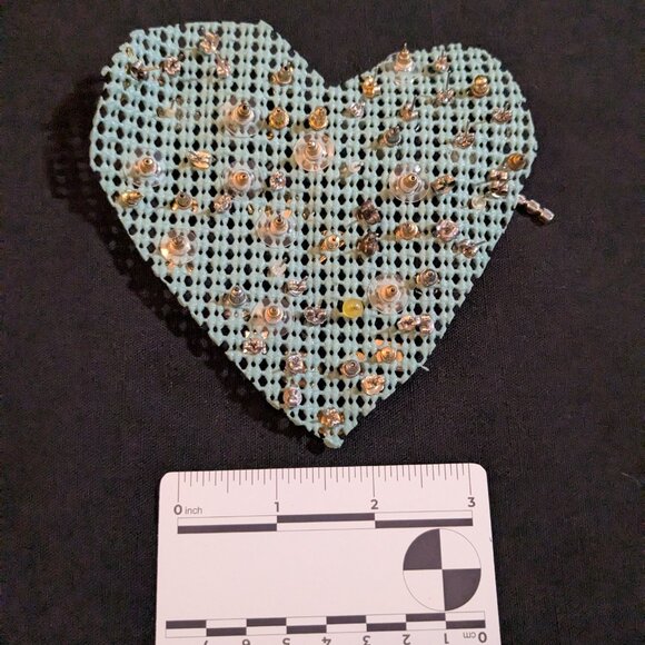 Single stud earring lot - Picture 2 of 3